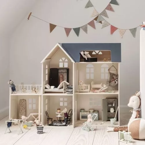 Maileg Poppenhuis Kapstok Met Plank - 4 Cm - Afbeelding 3